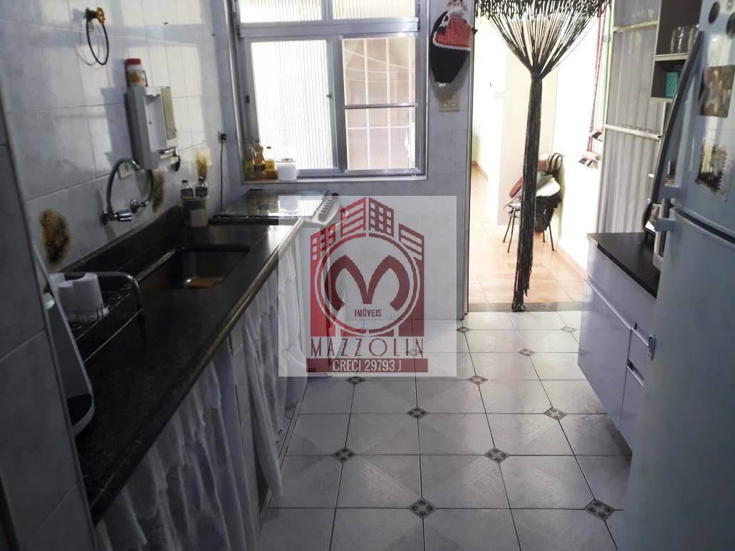 Casa, 3 quartos, 207 m² - Foto 1