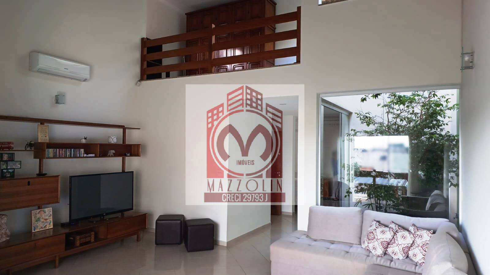 Sobrado, 3 quartos, 290 m² - Foto 2