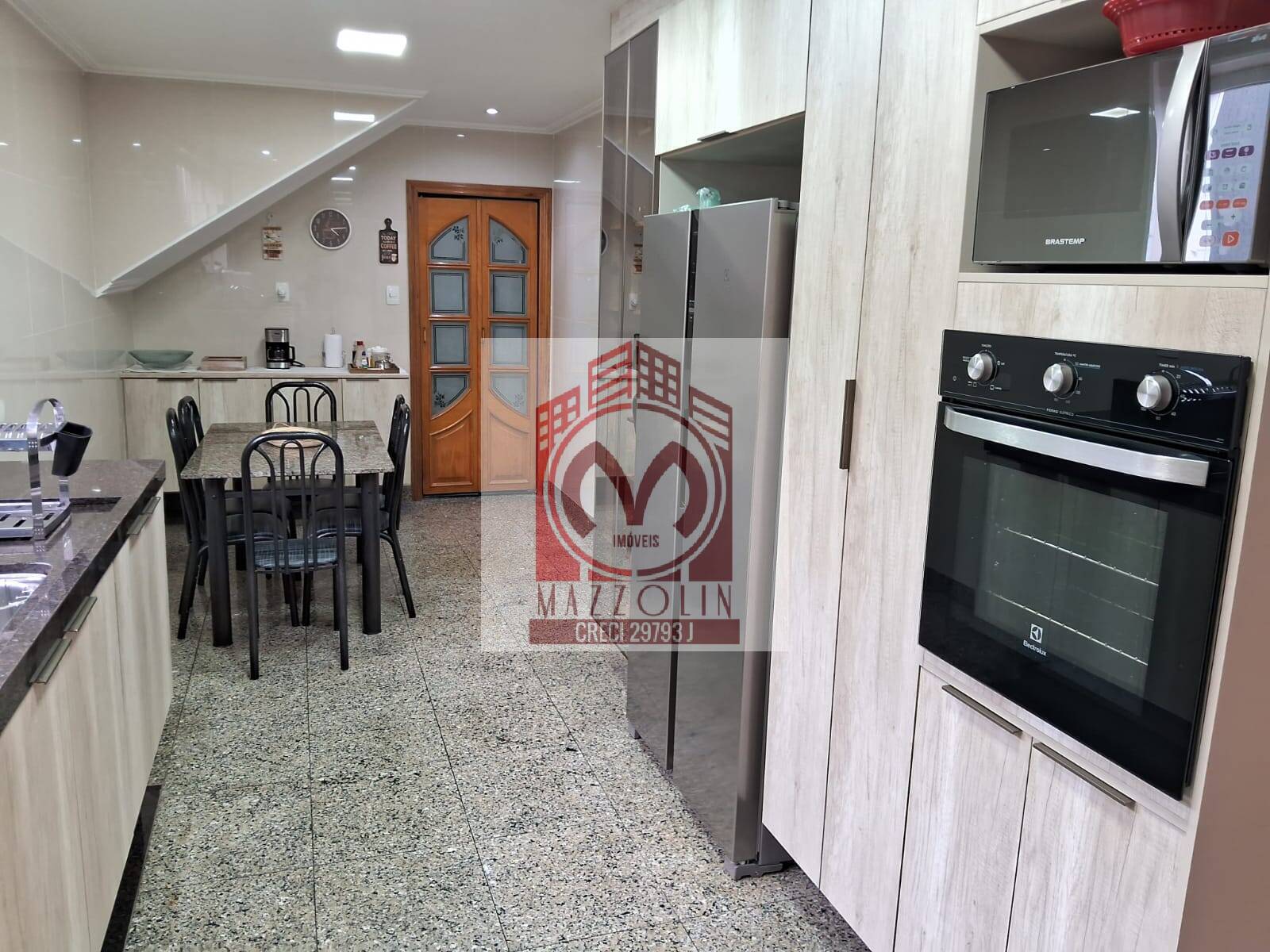 Sobrado, 4 quartos, 240 m² - Foto 3