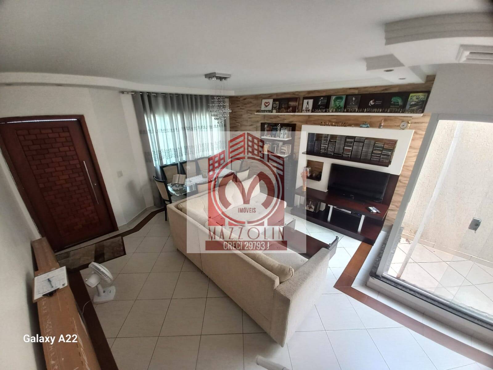 Sobrado, 3 quartos, 218 m² - Foto 2