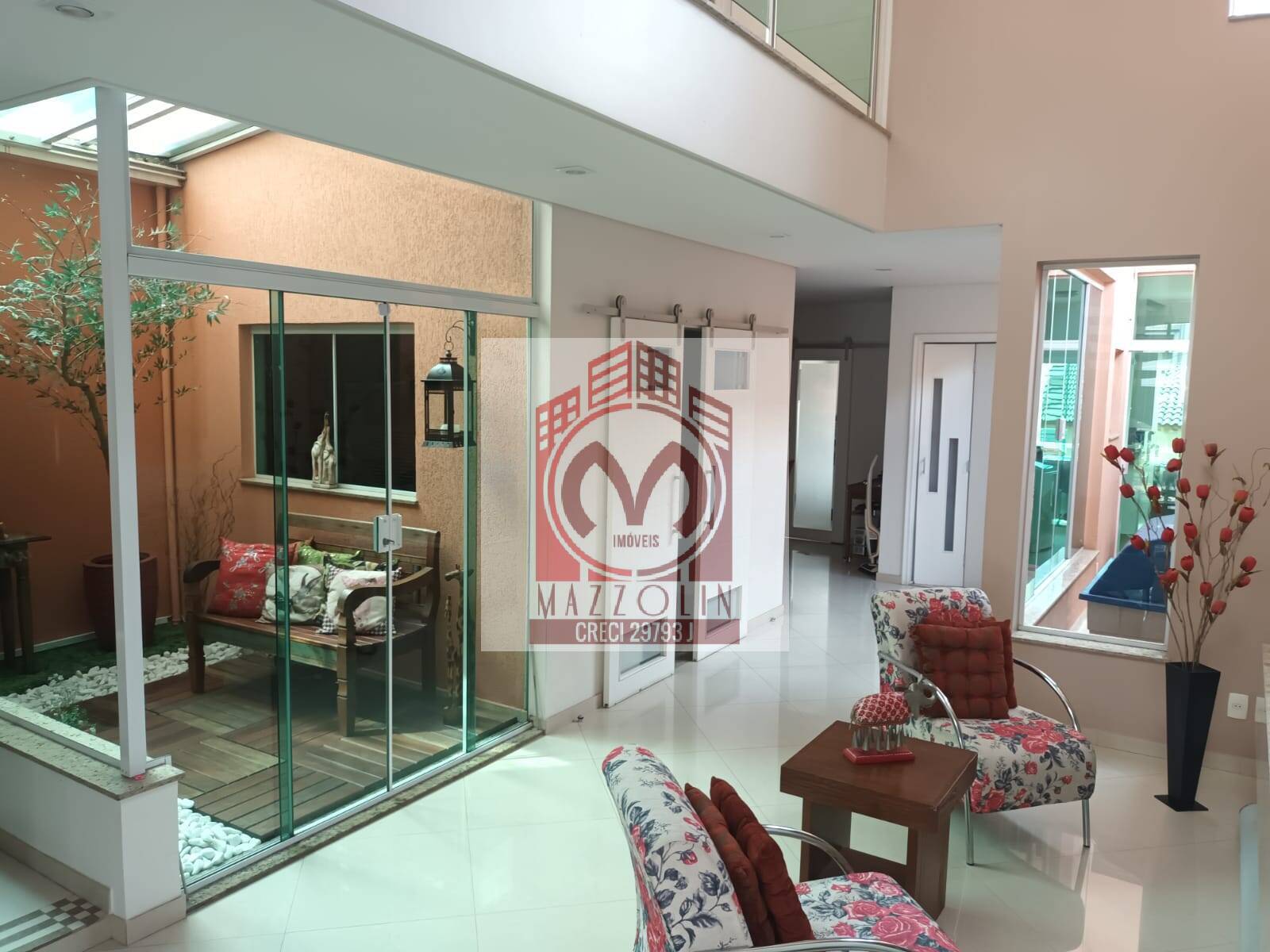 Sobrado, 435 m² - Foto 2