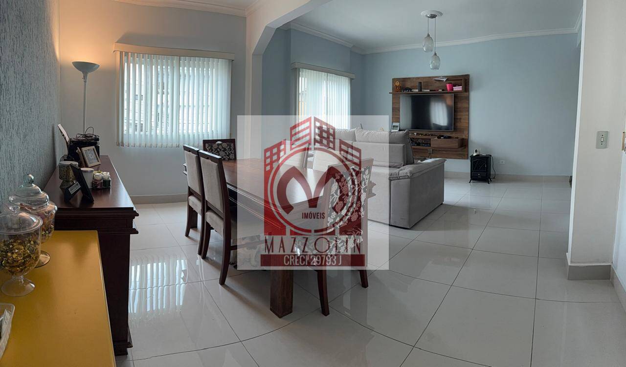 Sobrado, 3 quartos, 184 m² - Foto 1