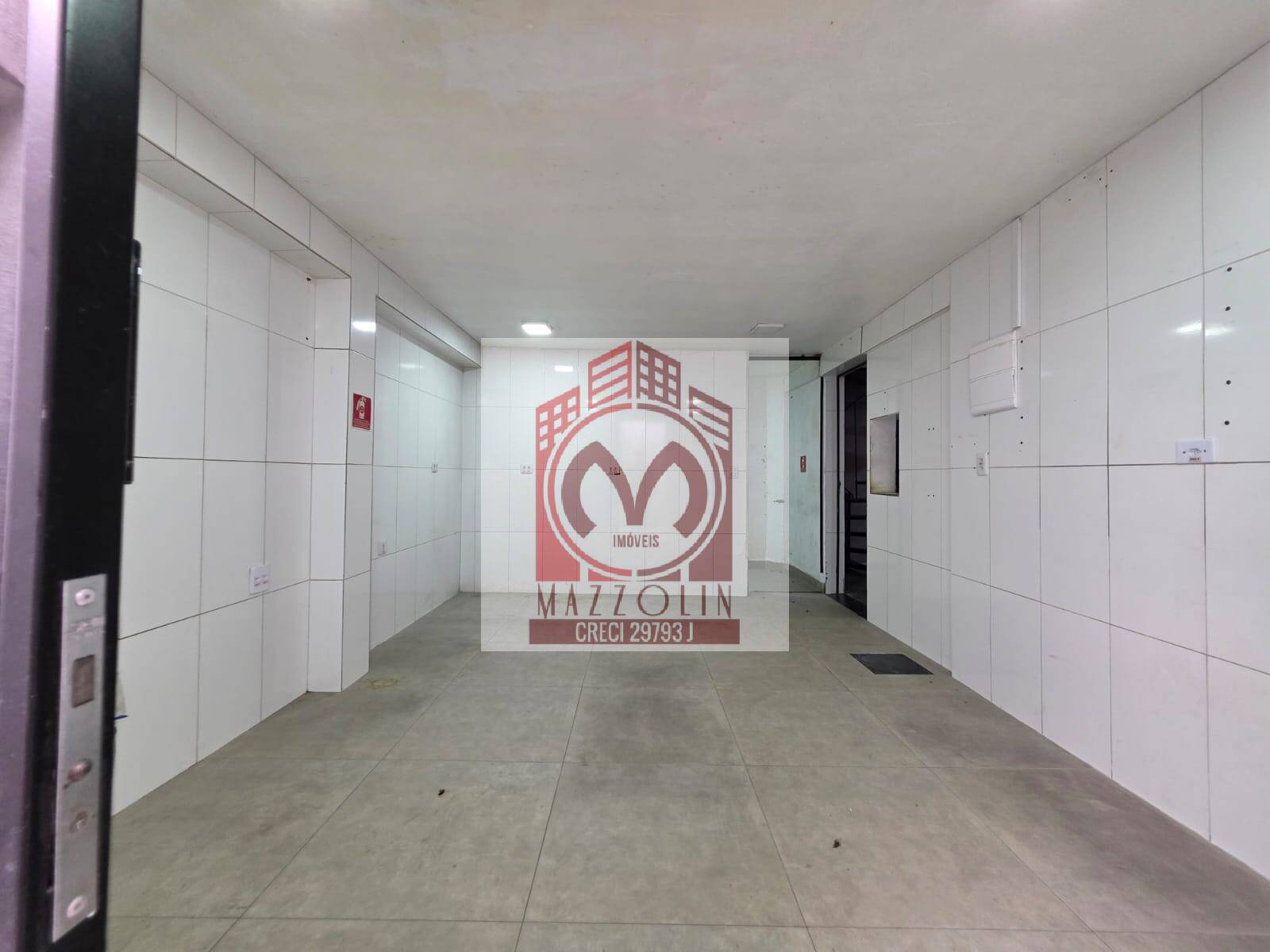 Depósito-Galpão, 240 m² - Foto 15