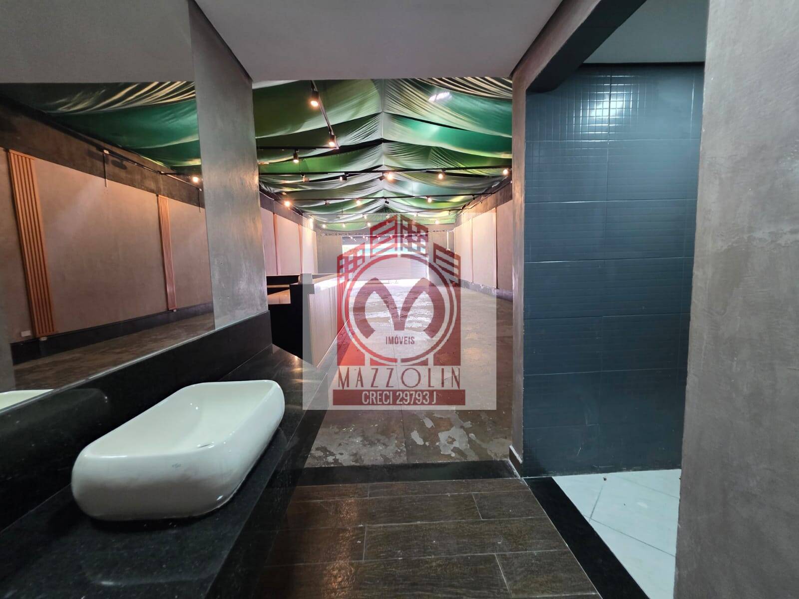 Depósito-Galpão, 240 m² - Foto 18