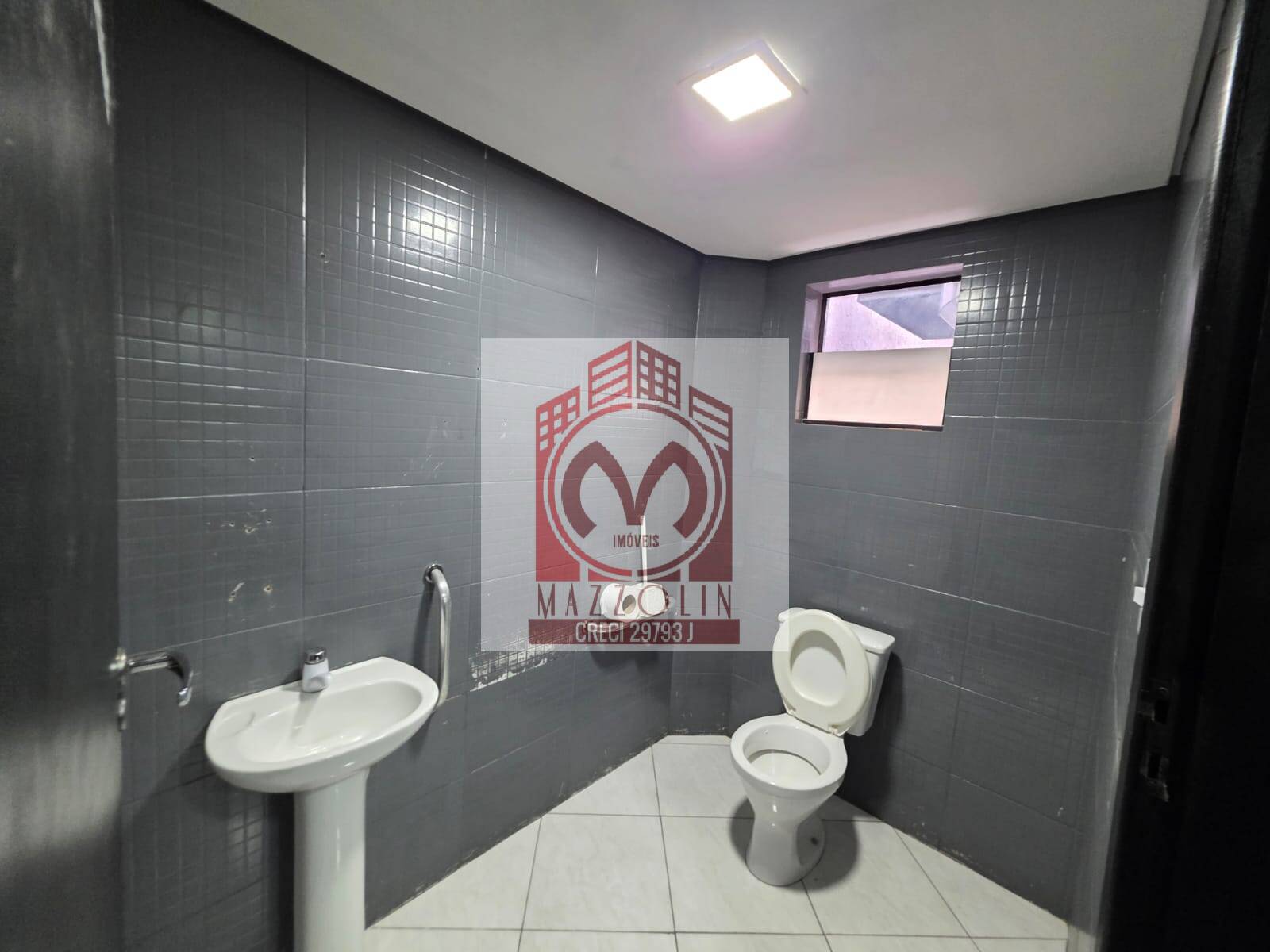 Depósito-Galpão, 240 m² - Foto 21