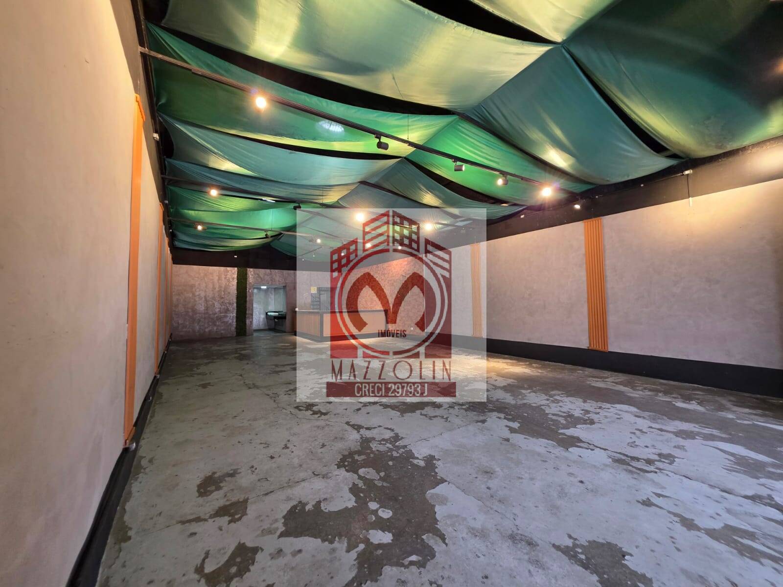 Depósito-Galpão, 240 m² - Foto 1