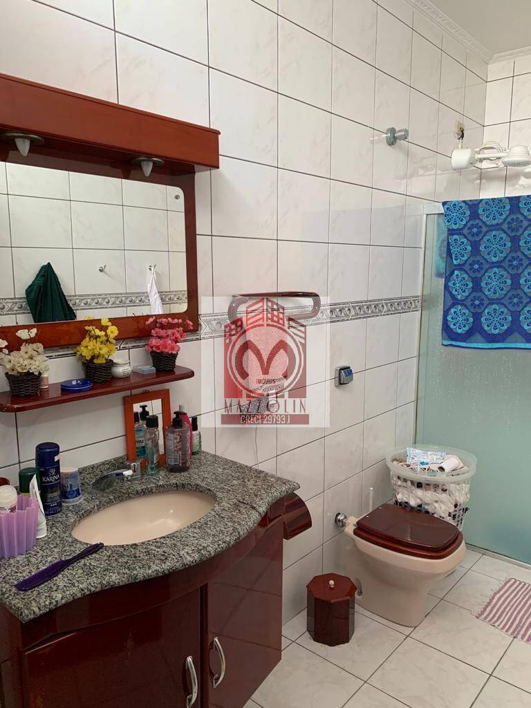 Casa, 3 quartos, 217 m² - Foto 20